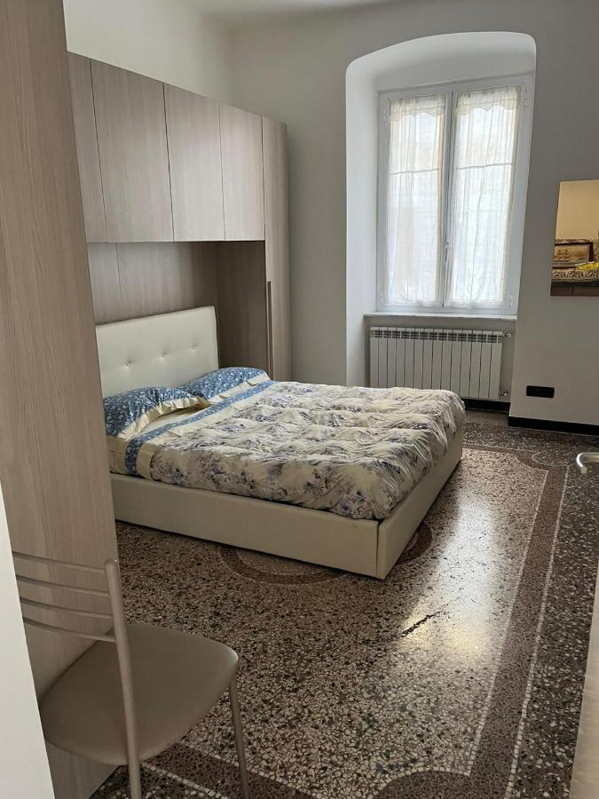 Appartamento In Centro Генуя Экстерьер фото