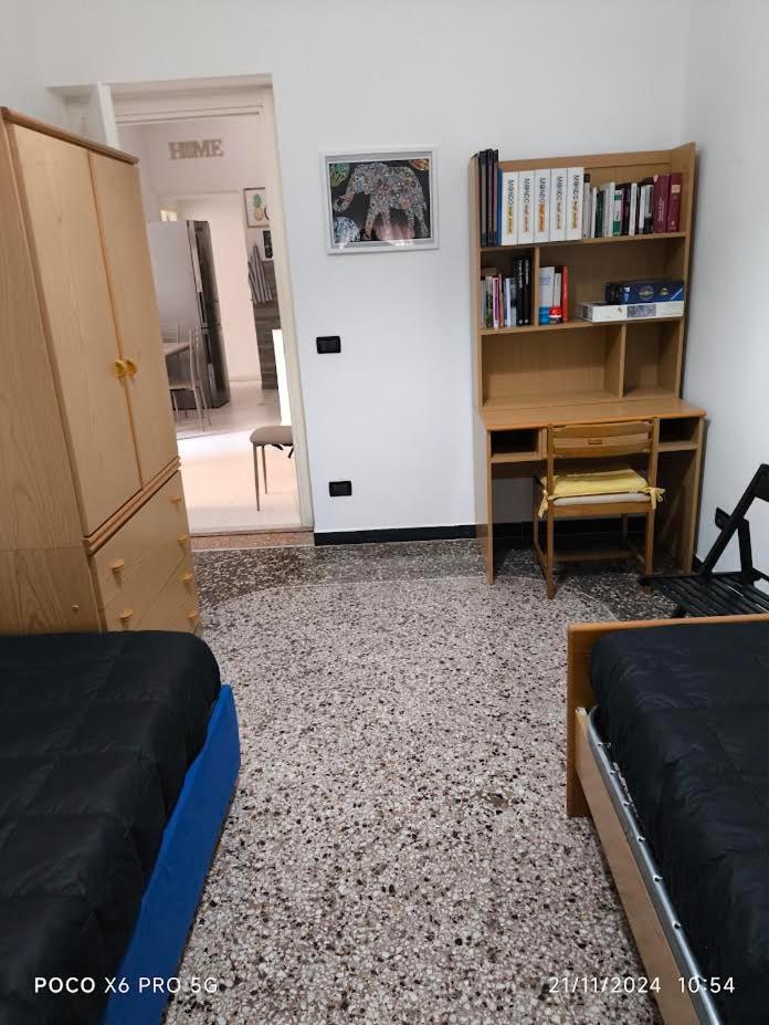 Appartamento In Centro Генуя Экстерьер фото
